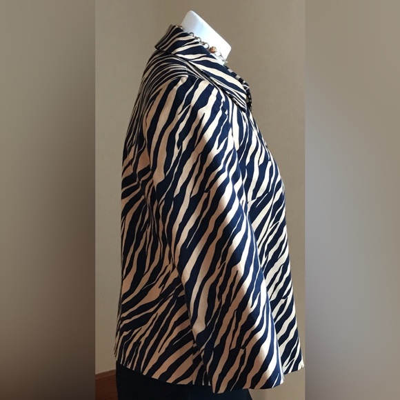 Doncaster Black & Tan Animal Print 4 Gold Metal  Buckle Buttons Wide Sleeves SZ8 - Picture 6 of 14